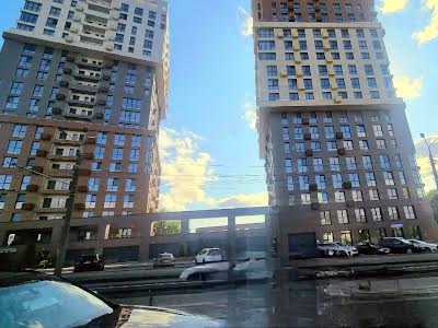 квартира за адресою Зоряний бульв., 1А