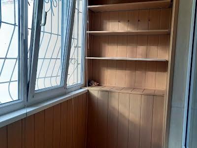 квартира по адресу Героев Днепра ул., 32-А