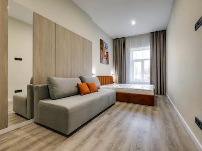квартира за адресою Пантелеймона Куліша вул., 3