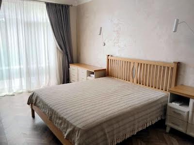 квартира по адресу Дегтярна, 7