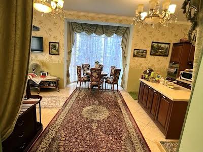 дом по адресу Просвещения ул.