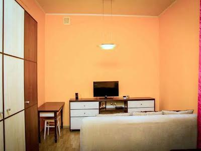 квартира за адресою Городоцька вул., 10