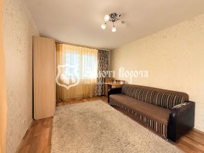 квартира по адресу Червоной Калины просп. (Владимира Маяковского), 70