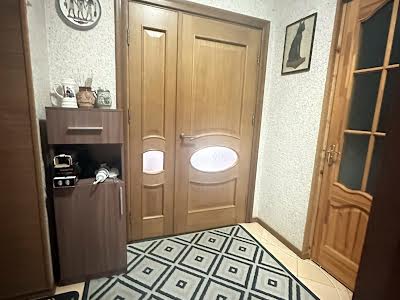 квартира за адресою Заводська вул., 56б