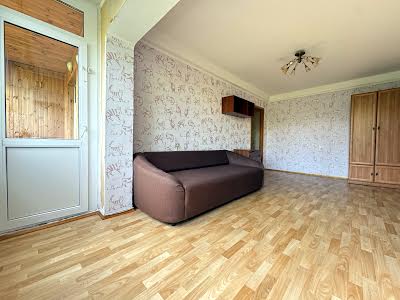 квартира за адресою Полярна вул., 5