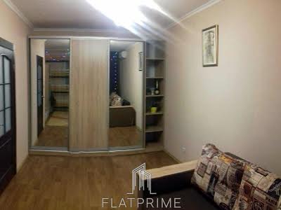 квартира за адресою Бориса Гмирі вул., 16