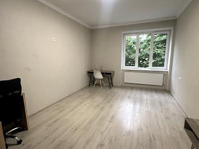квартира за адресою Тютюнників вул. (), 10
