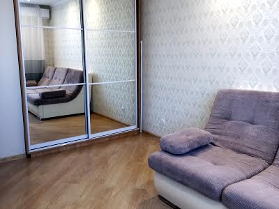 квартира за адресою Родини Крістерів вул., 20-Б