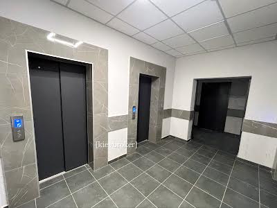 квартира за адресою Андрія Верхогляда вул. (Михайла Драгомирова), 14А