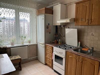 квартира по адресу Героев УПА ул., 4