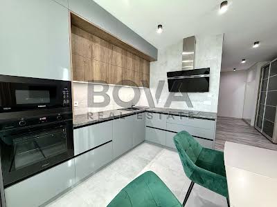 квартира за адресою Кадетський Гай вул., 8