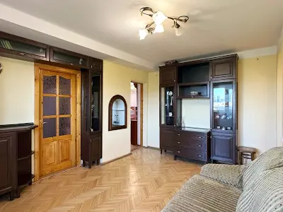 квартира за адресою Івана Котляревського бульв. (Праці), 5