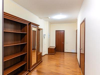 квартира за адресою Дніпровська набережна вул., 25
