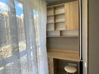 квартира за адресою Набережна Перемоги вул., 44