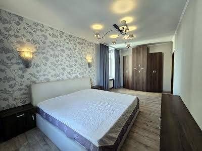 квартира за адресою Дніпровська набережна вул., 26-К