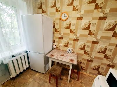 квартира за адресою Верховної Ради бульв., 31