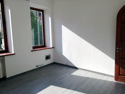 коммерческая по адресу Паторжинского ул., 4