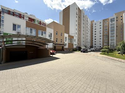 квартира за адресою Машинобудівників вул., 14