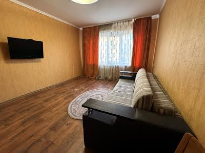квартира за адресою Тополя-3 вул., 10