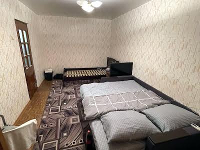 квартира за адресою Дмитра Яворницького просп. (Карла Маркса), 7