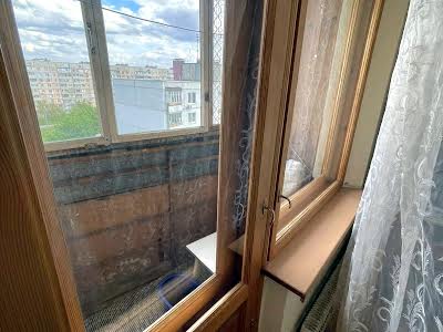 квартира за адресою Тракторостроителей, 89