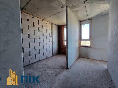 квартира за адресою Топольна вул., 4б