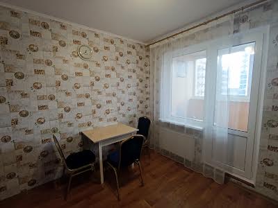 квартира за адресою Сергія Данченка вул., 3