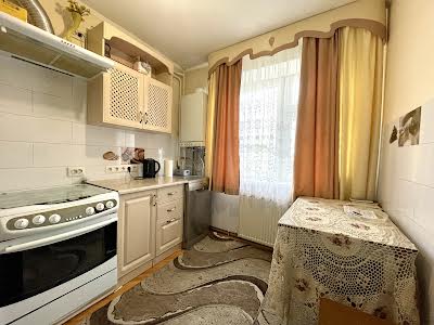 квартира по адресу Василия Стуса ул., 13