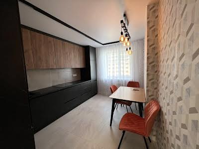 квартира за адресою Академіка Вернадського бульв., 24