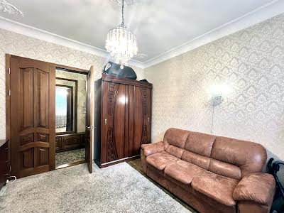квартира за адресою Кловський узвіз, 4