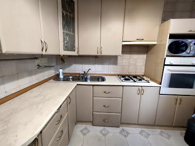 квартира за адресою Лондонська вул. (Пітерська), 3