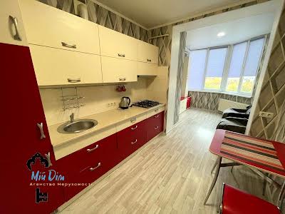 квартира за адресою Абрикосова, 5