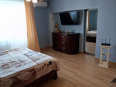 квартира по адресу Зеленая ул., 115ж