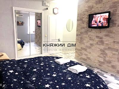 квартира за адресою Велика Васильківська вул. (Червоноармійська), 114