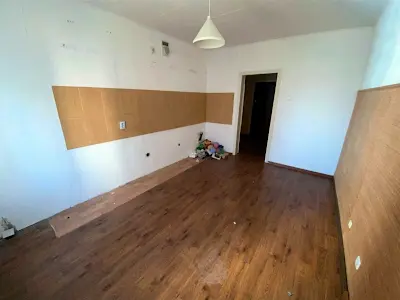квартира за адресою Драгоманова вул., 1-Б