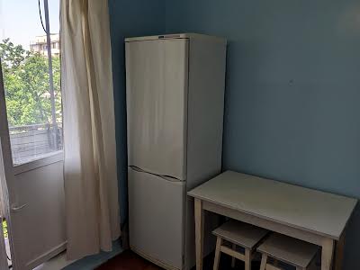 квартира за адресою Миколи Ушакова вул., 6