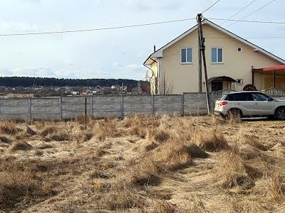 ділянка за адресою Новоселів