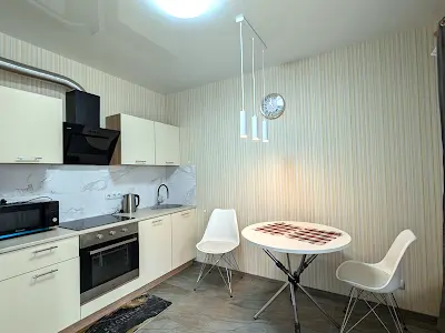 квартира за адресою Зарічна вул., 1