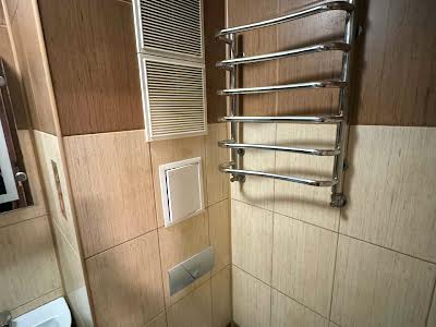 квартира за адресою Ризька вул., 18