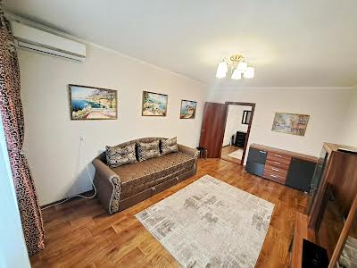 квартира за адресою Ясинуватський пров., 11