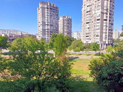 квартира за адресою Дарницький бульв., 4
