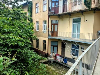 квартира за адресою Богдана Хмельницького вул., 62
