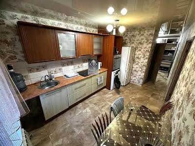 квартира за адресою Моторобудівників просп., 22А