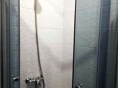 квартира за адресою Райдужна вул., 58