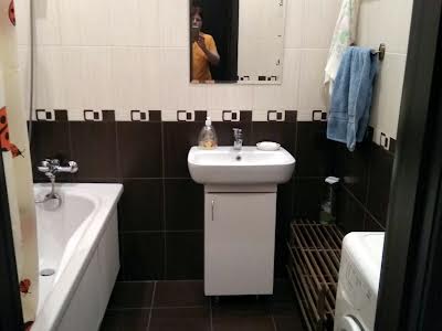 квартира за адресою Феодосійська вул., 1
