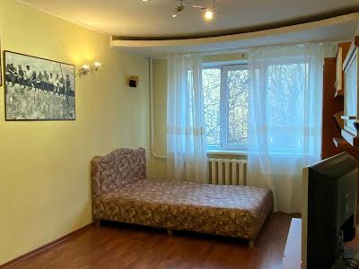 квартира по адресу Андрія Мельника ул. (Генерала Тупікова), 14-Б