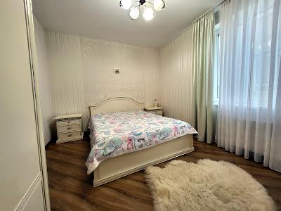 квартира за адресою Юрія Шумського вул., 3г