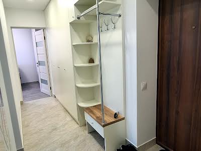 квартира за адресою Івана Миколайчука вул., 10