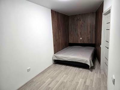 квартира за адресою Озерна вул., 27-а
