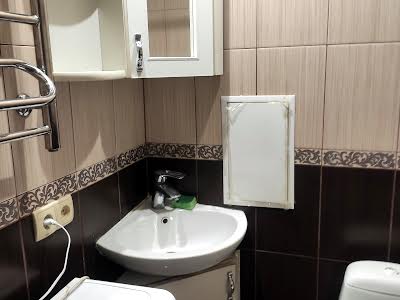 квартира по адресу Ивана Пулюя ул., 6